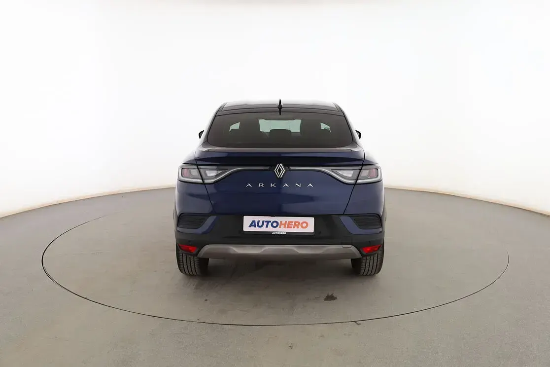 Usado Renault Arkana Techno 140 CV (102 kW) 2023 Azul SUV