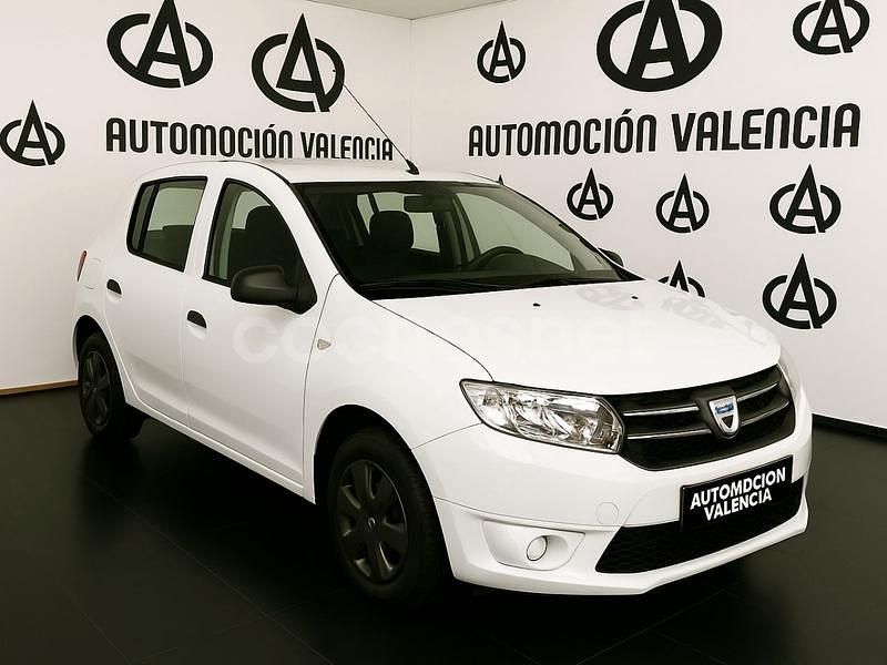 Blanco Usado 2012 Dacia Sandero Ambiance Utilitario | 6999 € (Caro) - Imagen 1/1