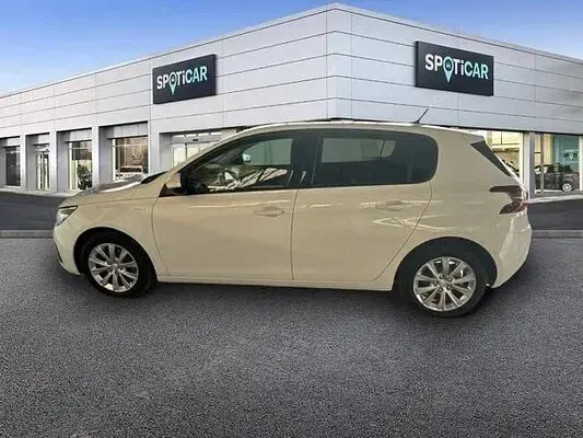Usado Peugeot 308 Style 130 CV (95 kW) 2019