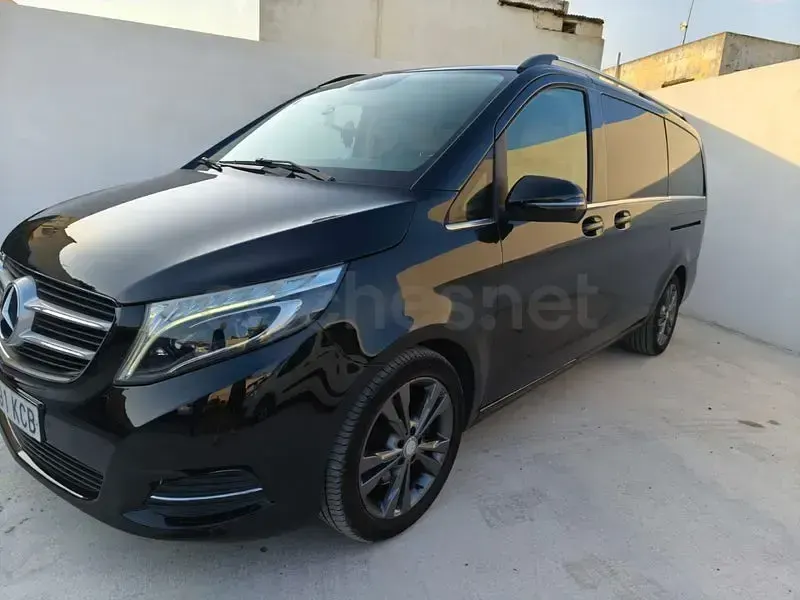 Usado Mercedes V220 Avantgarde 163 CV (119 kW) 2018 Negro Monovolumen