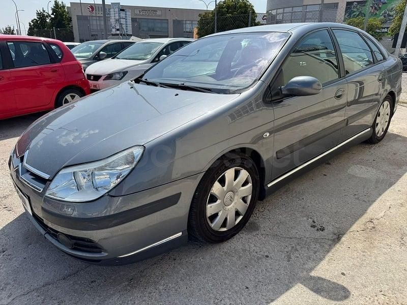 Usado Citroën C5 110 CV (80 kW) 2005 Gris / plata Berlina