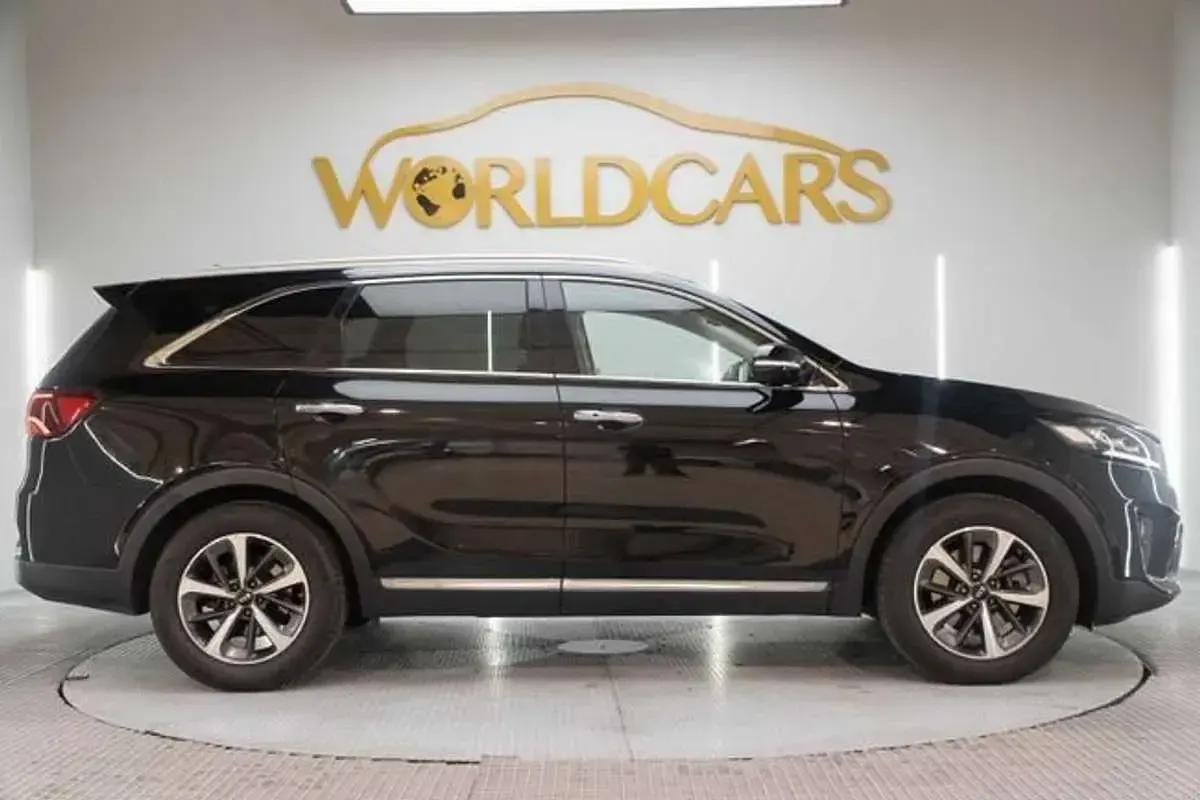 Usado Kia Sorento 200 CV (147 kW) 2019 Negro SUV