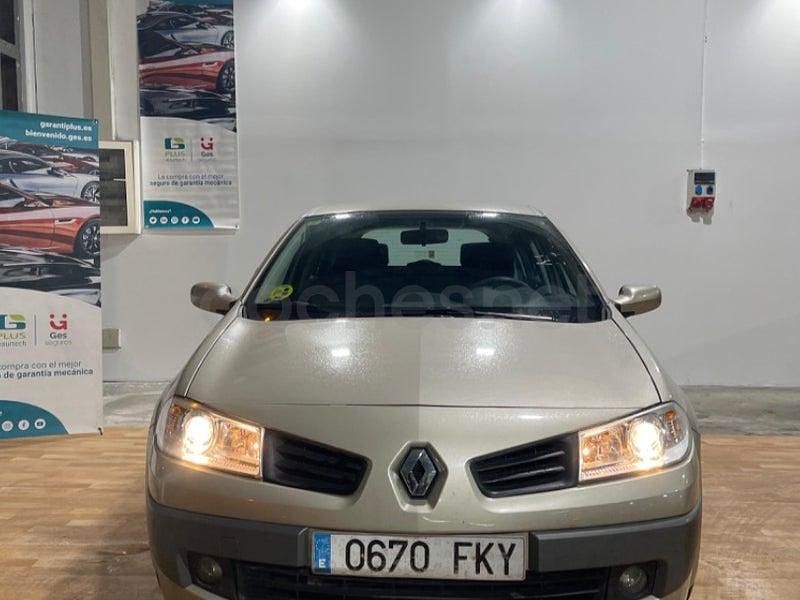 Usado Renault Mégane II Business 105 CV (77 kW) 2008 Negro Berlina