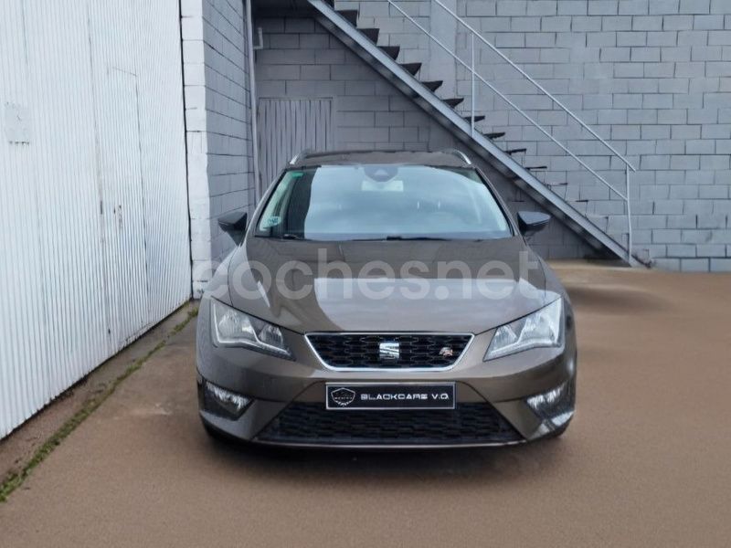 Usado Seat Leon FR 150 CV (110 kW) 2015 Verde Familiar