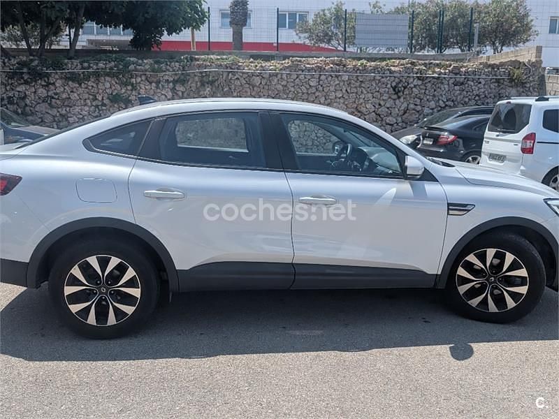 Usado Renault Arkana Equilibre 140 CV (102 kW) 2023 Blanco SUV
