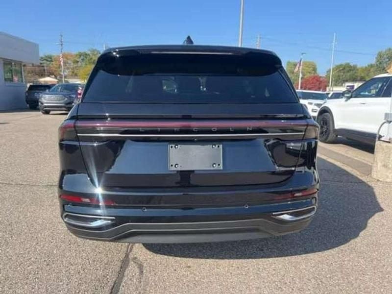 Usado Lincoln Nautilus 250 CV (183 kW) 2024 Negro SUV