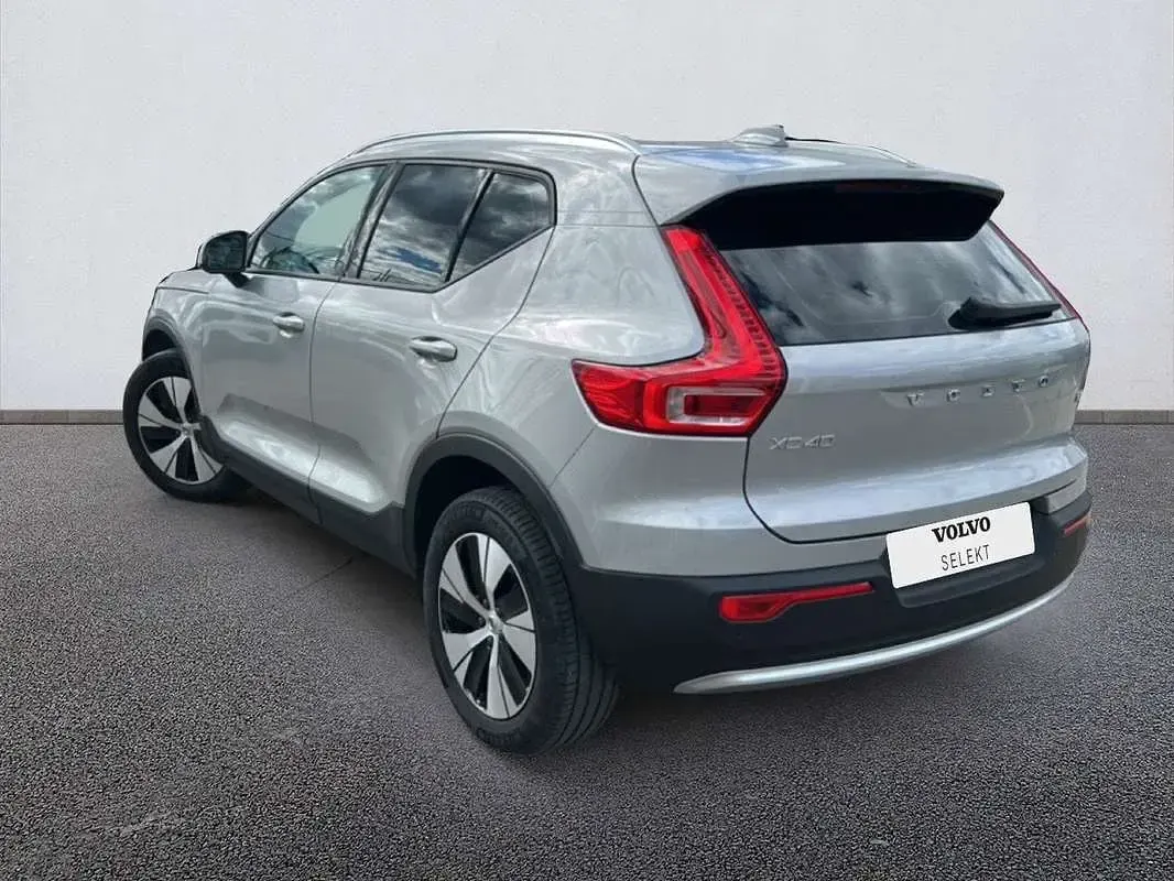 Usado Volvo XC40 Core 2025 Gris SUV