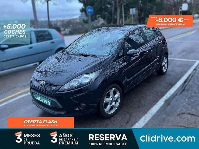 Usado Ford Fiesta Trend 68 CV (50 kW) 2011 Negro Utilitario