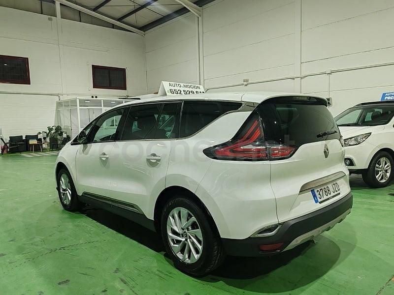 Usado Renault Espace Zen 160 CV (117 kW) 2017 Blanco Monovolumen