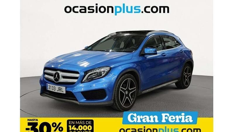 Azul Usado 2016 Mercedes GLA200 AMG line SUV | 21.300 € (Precio justo) - Imagen 1/4