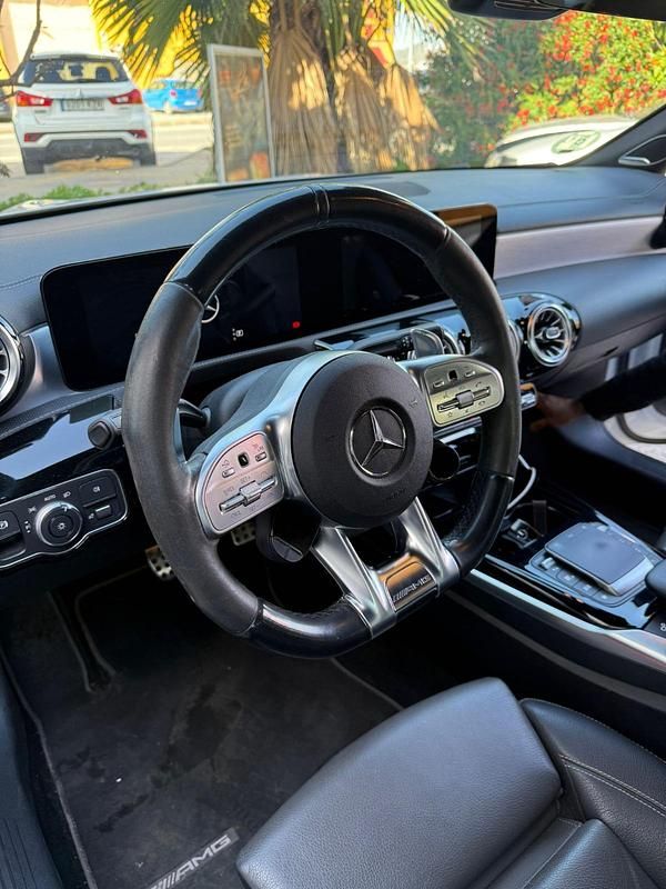 Usado Mercedes CLA45 AMG AMG 422 CV (310 kW) 2021