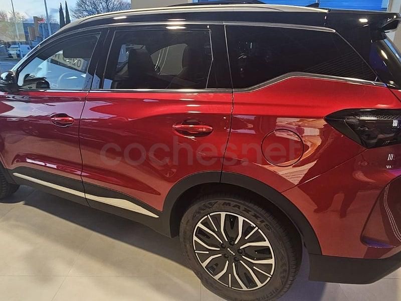 Nuevo Ebro s700 Luxury 279 CV (205 kW) 2025 Rojo SUV