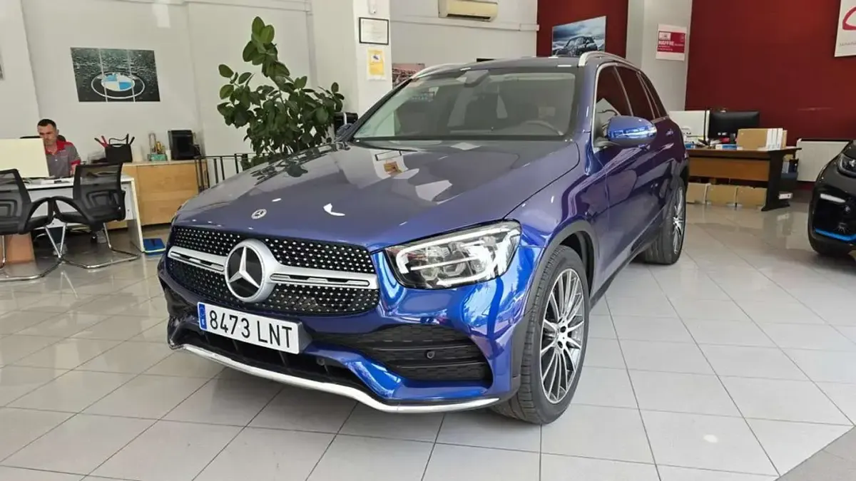 Usado Mercedes GLC220 170 CV (125 kW) 2021 Azul SUV