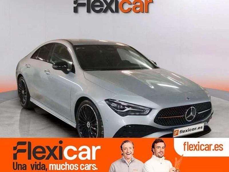 Gris Usado 2025 Mercedes CLA220 Berlina | 38.790 € (Buen precio) - Imagen 1/4