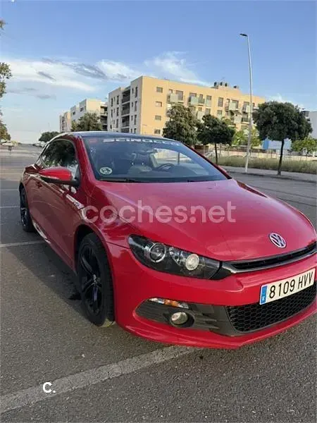 Usado VW Scirocco R-line 140 CV (102 kW) 2014 Rojo Coupe