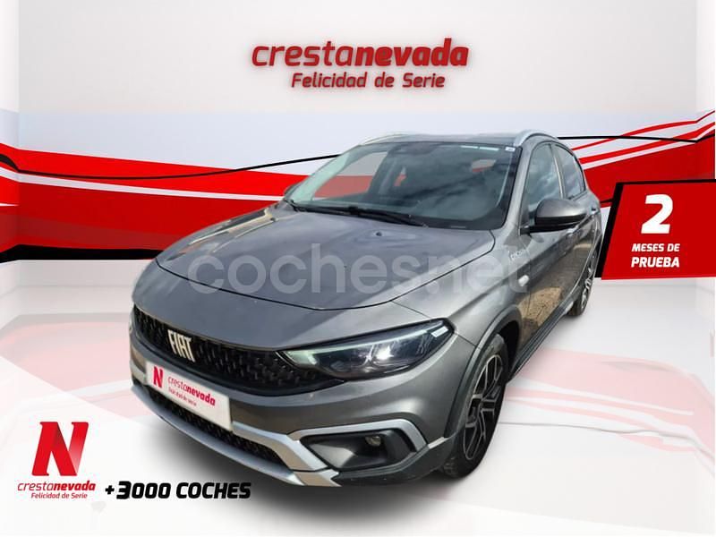 Gris / plata Usado 2023 Fiat Tipo Cross Berlina | 13.990 € (Precio justo) - Imagen 1/4