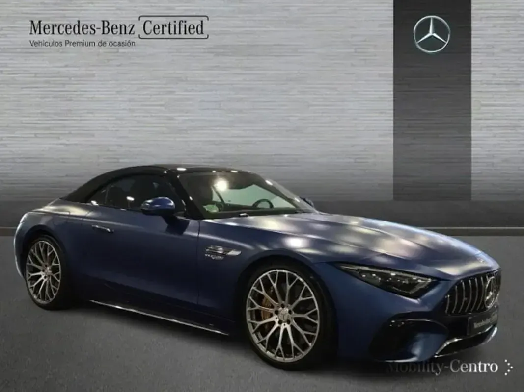 Usado Mercedes SL63 AMG AMG 585 CV (430 kW) 2024 Pintura magno manufaktur manufaktur azul espectral magno Descapotable