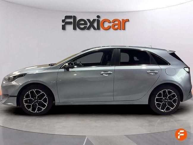 Usado Kia Ceed Style 120 CV (88 kW) 2024 Gris Utilitario