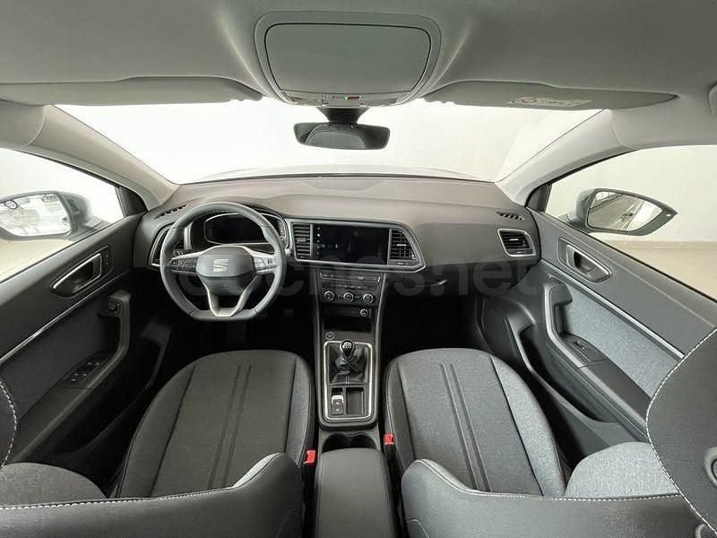 Usado Seat Ateca Style 150 CV (110 kW) 2025 Gris SUV