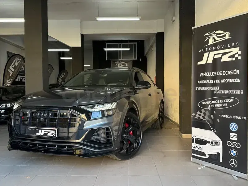 Usado Audi SQ8 Ambiente 507 CV (372 kW) 2021 Gris / plata SUV