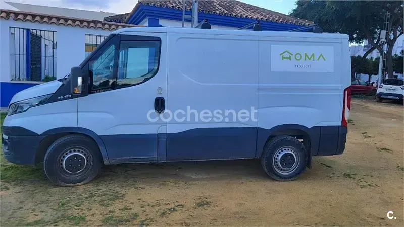 Begagnad Iveco Daily 126 HK (92 kW) 2012 Vit Pickup