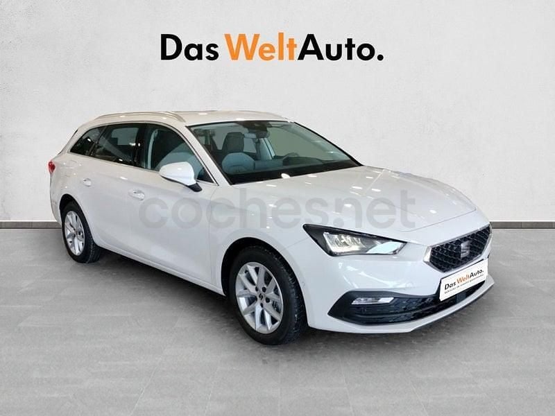 Blanco Usado 2025 Seat Leon Style Familiar | 20.490 € (Precio justo) - Imagen 1/4