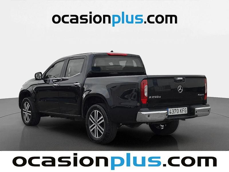Usado Mercedes X250 190 CV (139 kW) 2017 Negro Recogida