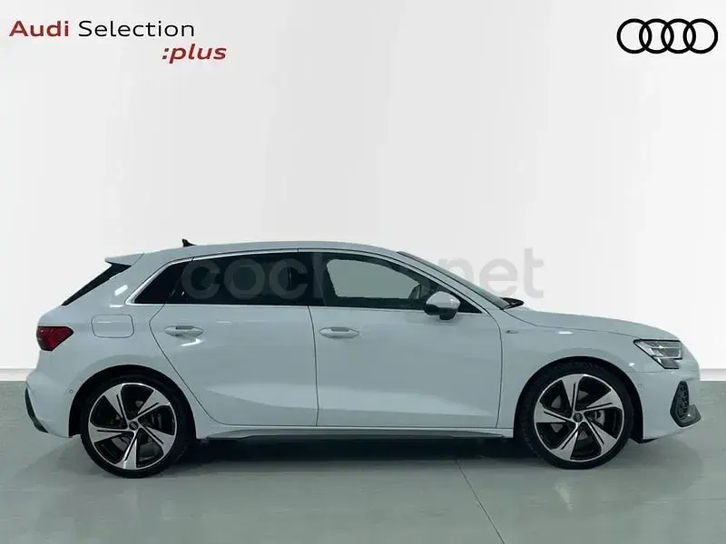 Usado Audi A3 S-Line 150 CV (110 kW) 2025 Blanco Berlina