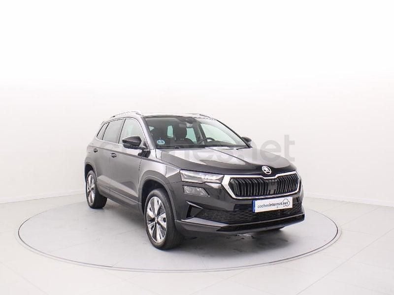 Usado Skoda Karoq Style 115 CV (84 kW) 2023 Blanco SUV
