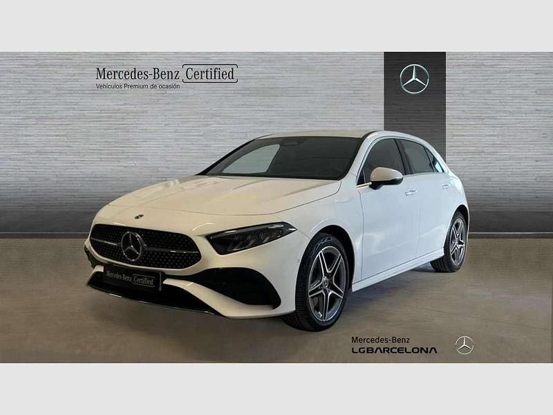 Blanco polar Usado 2023 Mercedes A250 AMG line Berlina | 35.490 € (Precio justo) - Imagen 1/4