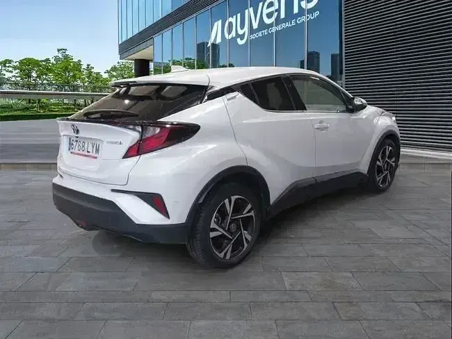 Usado Toyota C-HR Advance 122 CV (89 kW) 2022 Blanco SUV