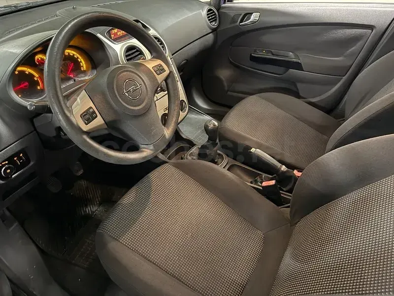 Usado Opel Corsa Cosmo 90 CV (66 kW) 2009 Azul Utilitario