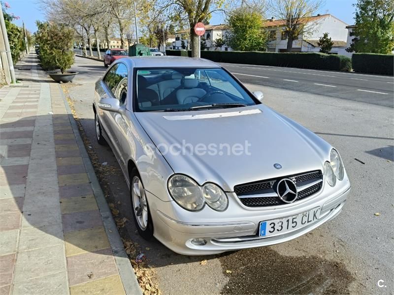 Gris / plata Usado 2003 Mercedes CLK270 Avantgarde Coupe | 5000 € - Imagen 1/4
