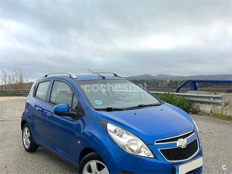 Usado Chevrolet Spark LS 81 CV (59 kW) 2010 Azul Utilitario