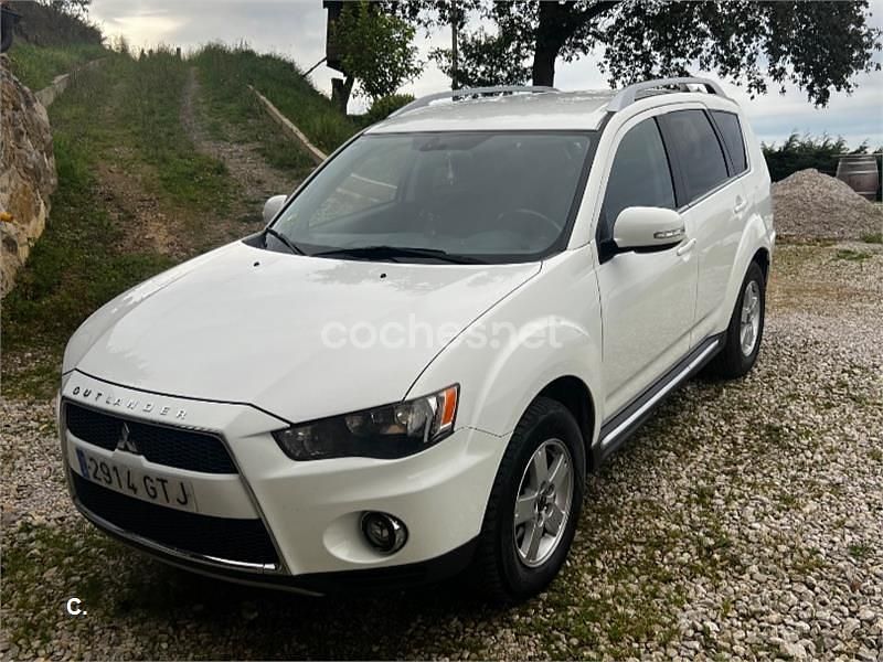 Blanco Usado 2010 Mitsubishi Outlander SUV | 11.250 € - Imagen 1/4