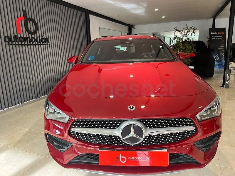 Usado Mercedes CLA250e Shooting Brake 218 CV (160 kW) 2021 Rojo Familiar