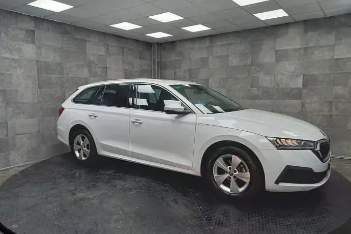 Usado Skoda Octavia 110 CV (80 kW) 2021