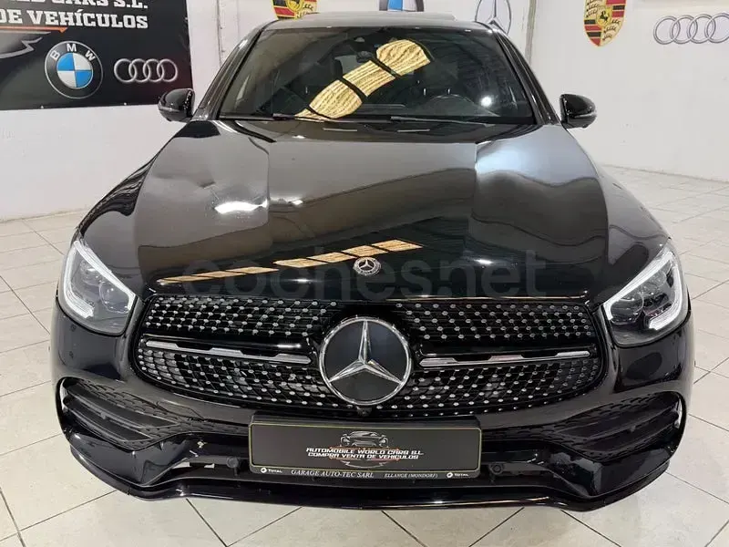 Usado Mercedes GLC300 245 CV (180 kW) 2021 Negro SUV