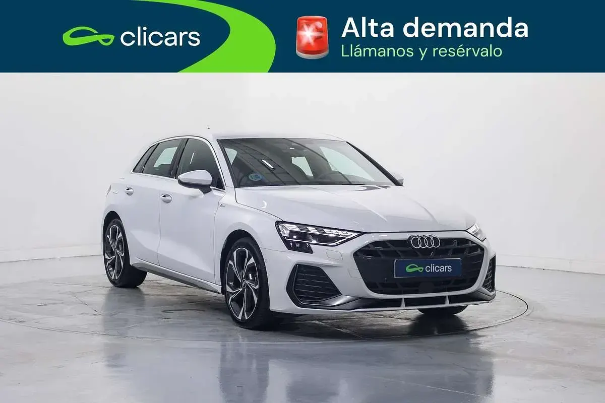 Usado Audi A3 Sportback S-Line 150 CV (110 kW) 2025 Blanco Utilitario