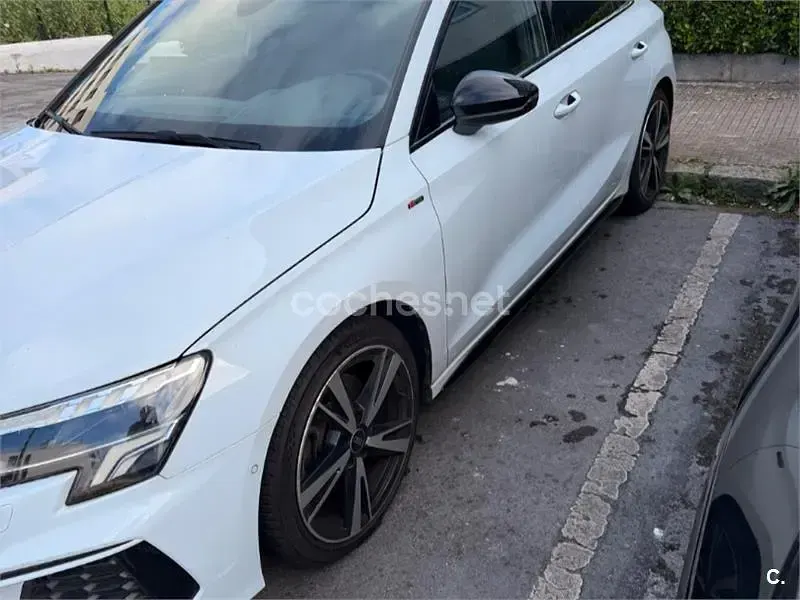 Usado Audi A3 150 CV (110 kW) 2021 Blanco Berlina
