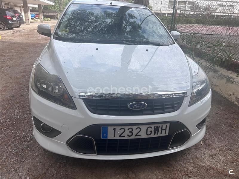Blanco Usado 2010 Ford Focus Trend Berlina | 3600 € (Buen precio) - Imagen 1/4