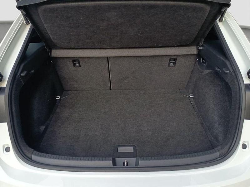 Usado VW Taigo R-line 150 CV (110 kW) 2023 Blanco SUV