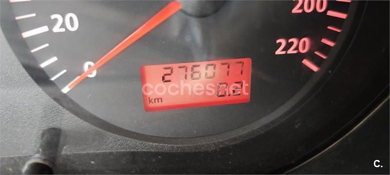 Usado Seat Ibiza Stella 90 CV (66 kW) 2000 Gris / plata Berlina