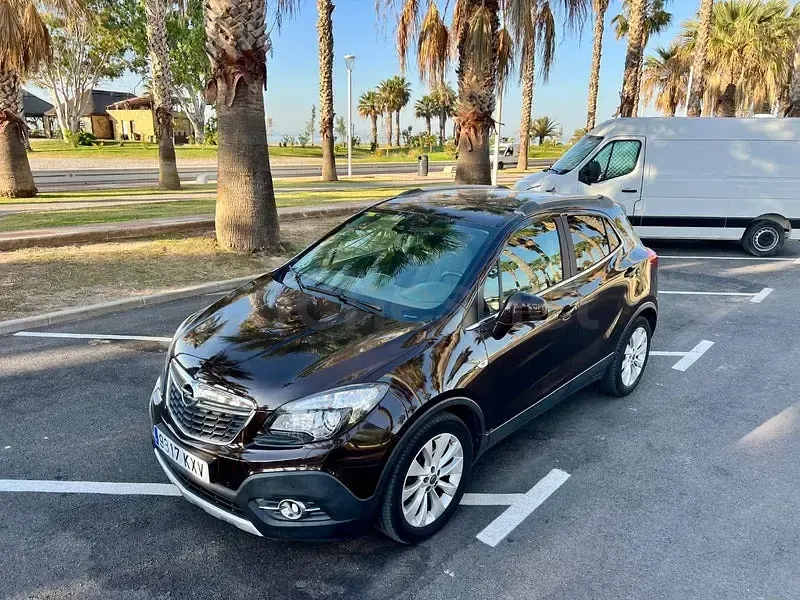 Usado Opel Mokka Excellence 136 CV (100 kW) 2015 Marrón SUV