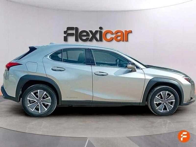Usado Lexus UX 300e Business Edition 150 kW (204 CV) 2022 Beige SUV