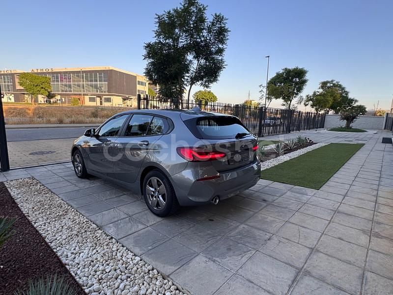 Usado BMW 116 116 CV (85 kW) 2022 Azul Utilitario