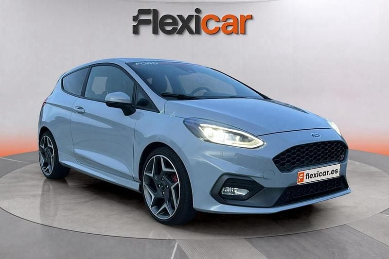 Gris Usado 2019 Ford Fiesta ST Utilitario | 18.590 € (Precio justo) - Imagen 1/4