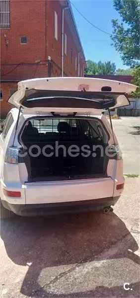 Usado Mitsubishi Outlander Motion 177 CV (130 kW) 2010 Blanco SUV