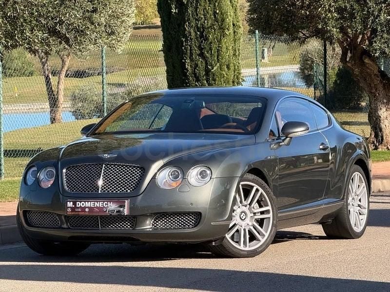 Usado Bentley Continental GT 560 CV (411 kW) 2004 Gris / plata Coupe