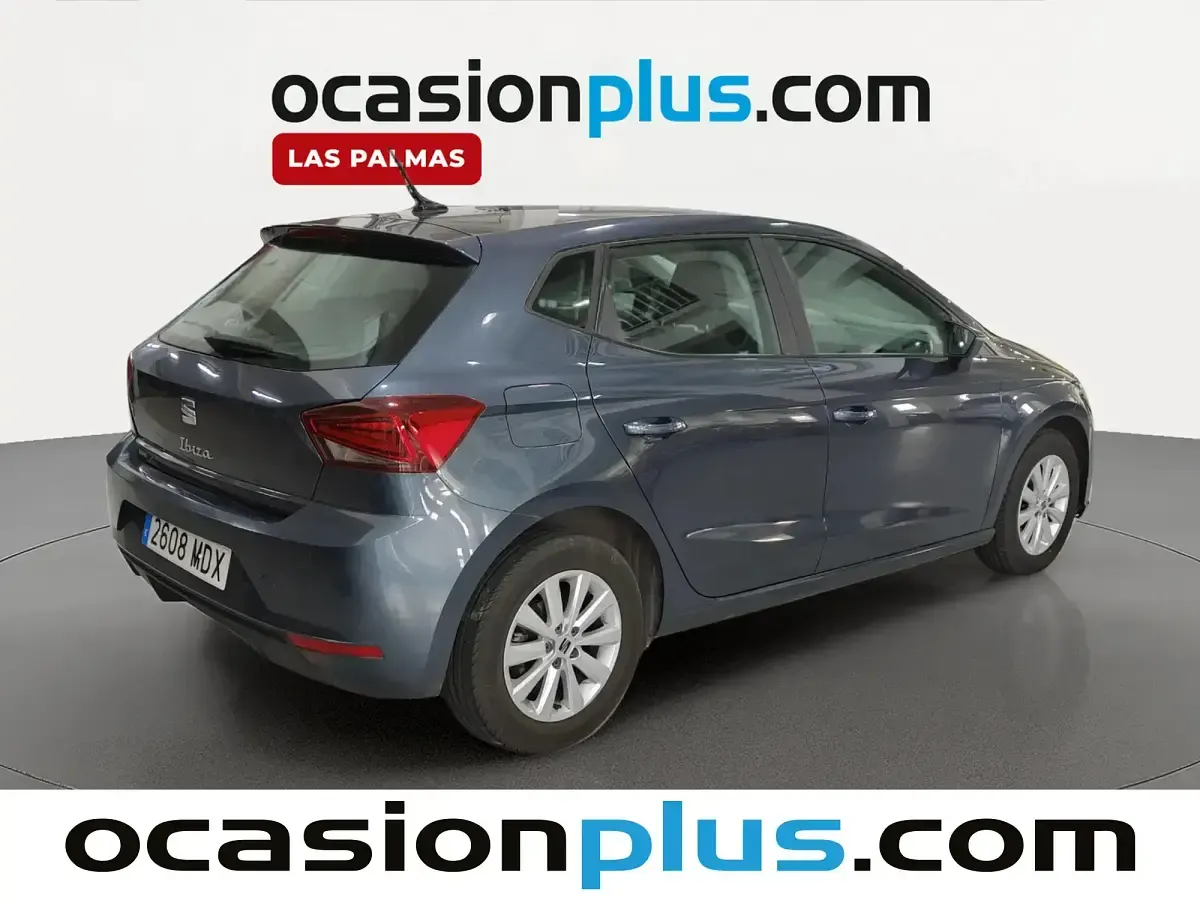 Usado Seat Ibiza Style 110 CV (80 kW) 2023 Gris Utilitario